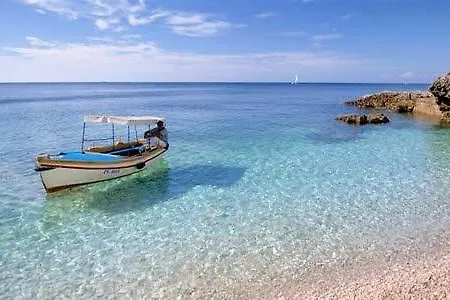 Naomi And Marsel * Trogir